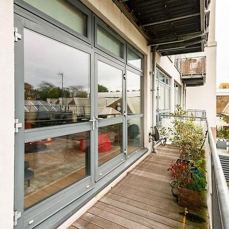 런던 Luxurious Flat Sunny, Quiet, Design, Lift, Balcony 아파트 외부 사진