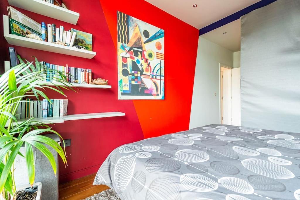 런던 Luxurious Flat Sunny, Quiet, Design, Lift, Balcony 아파트 외부 사진